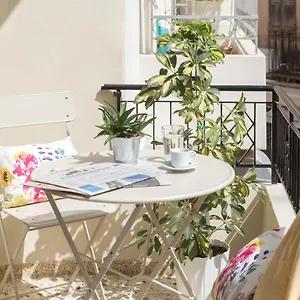 Effie's Cozy Old Town Appartement